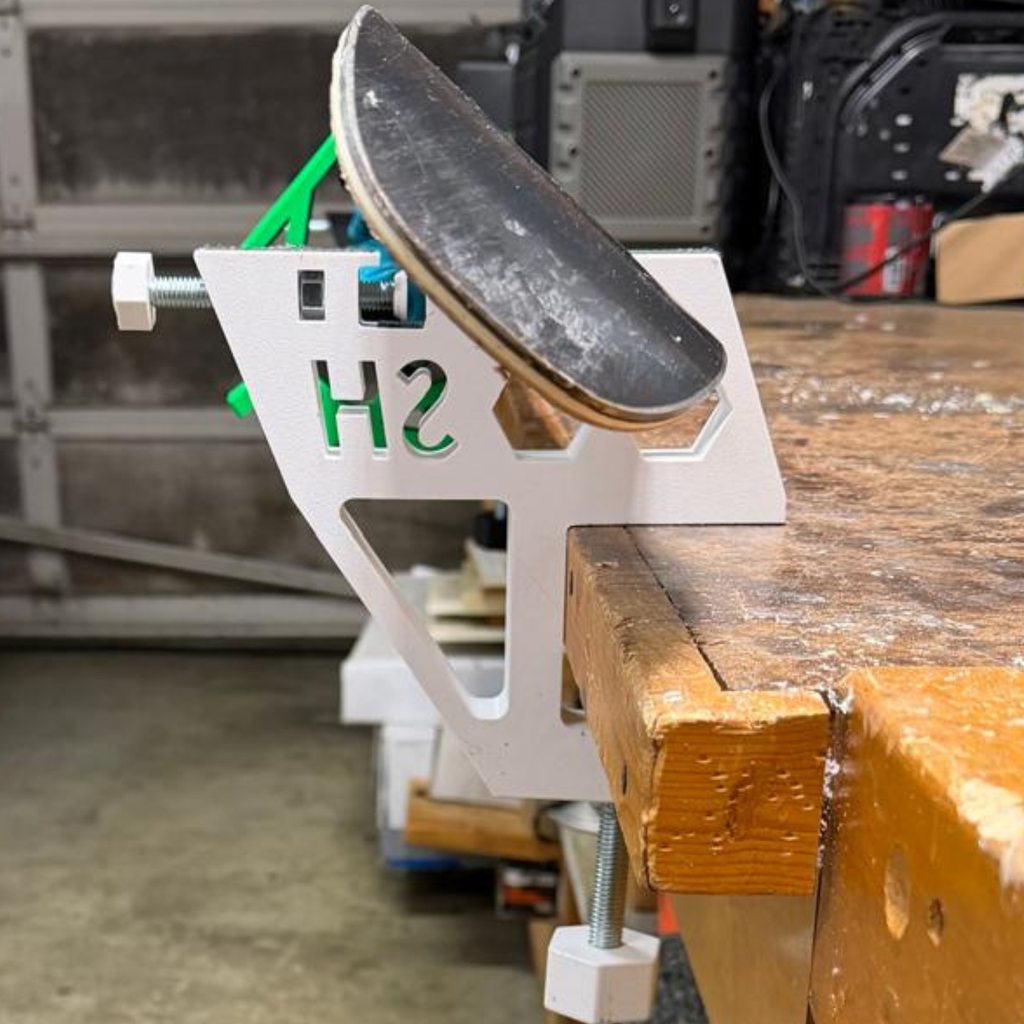 Ski Hugger Tuning Vise