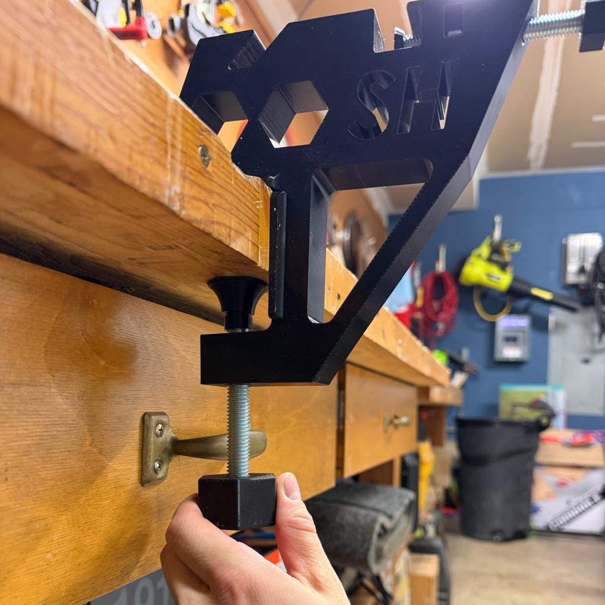 Ski Hugger Tuning Vise